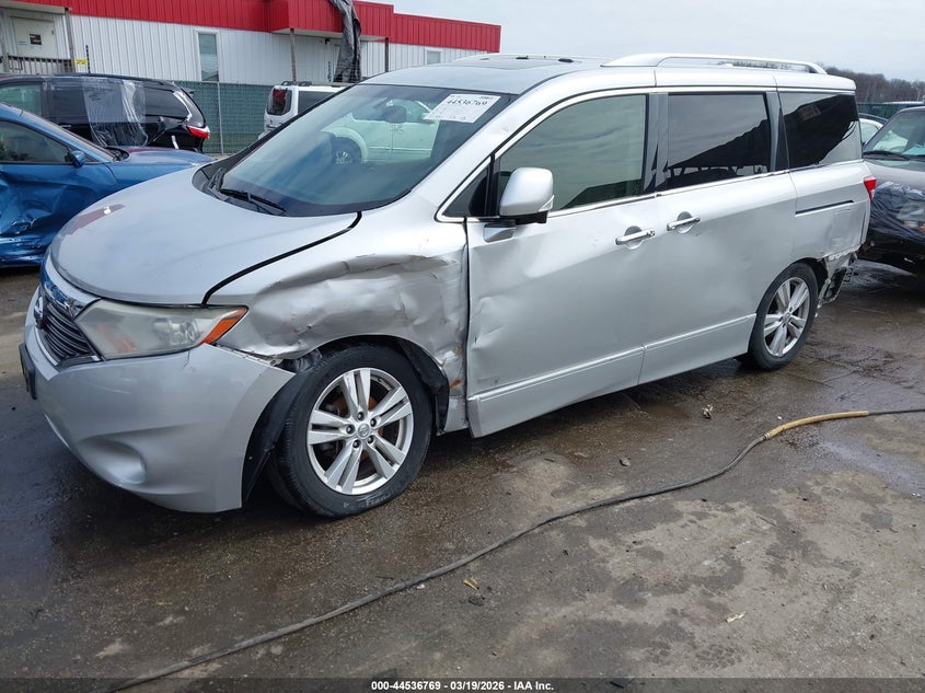 2013 Nissan Quest Le