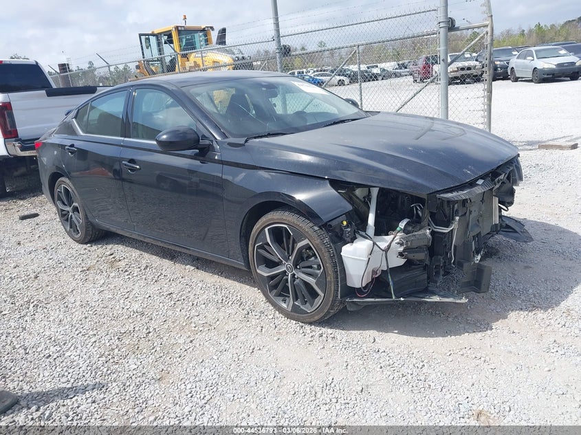 2024 Nissan Altima Sr Fwd