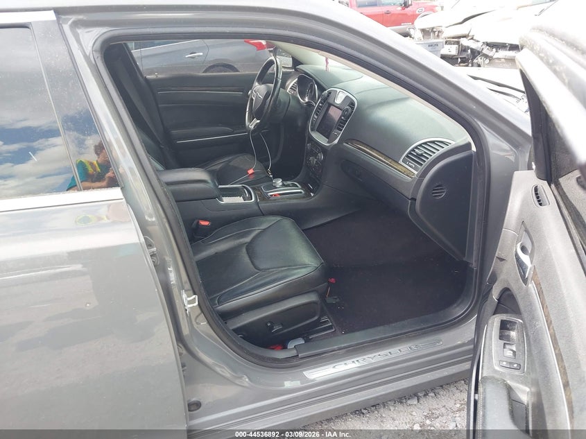 2018 Chrysler 300 Limited