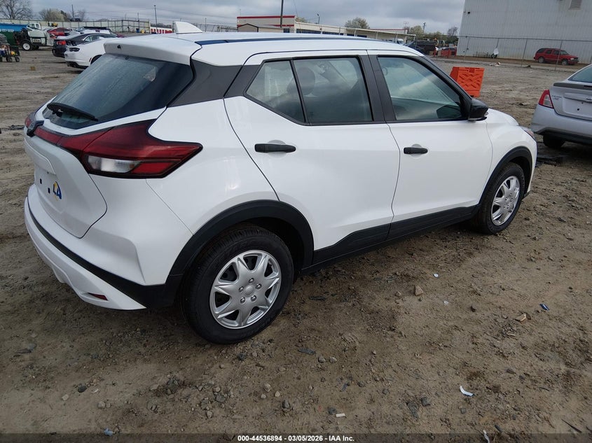 2023 Nissan Kicks S Xtronic Cvt