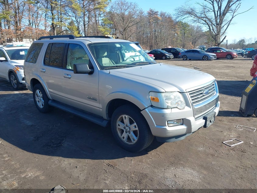 2007 Ford Explorer Xlt