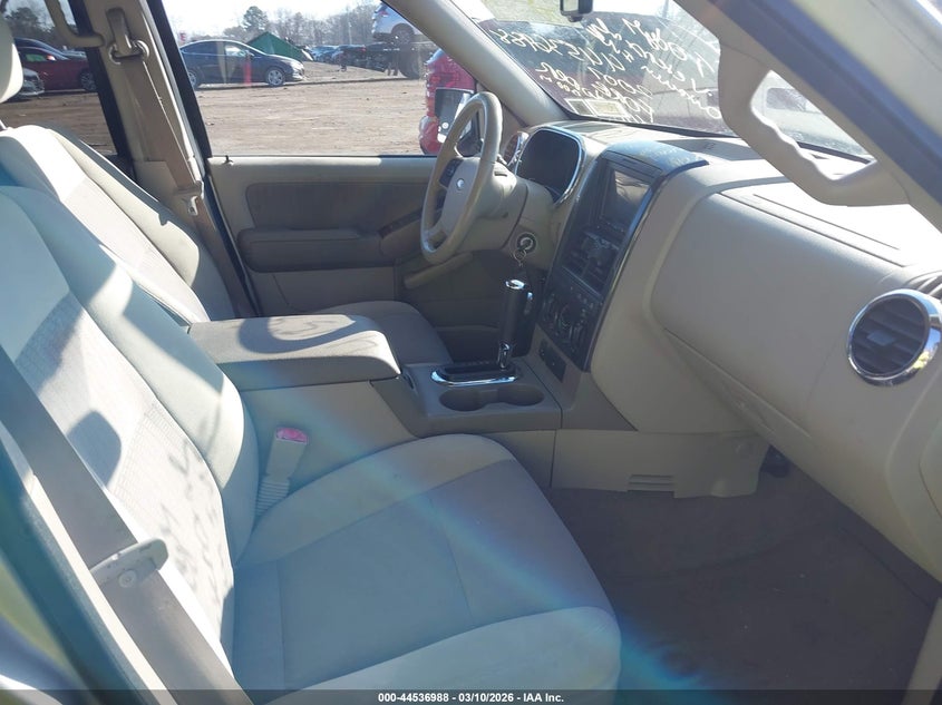 2007 Ford Explorer Xlt