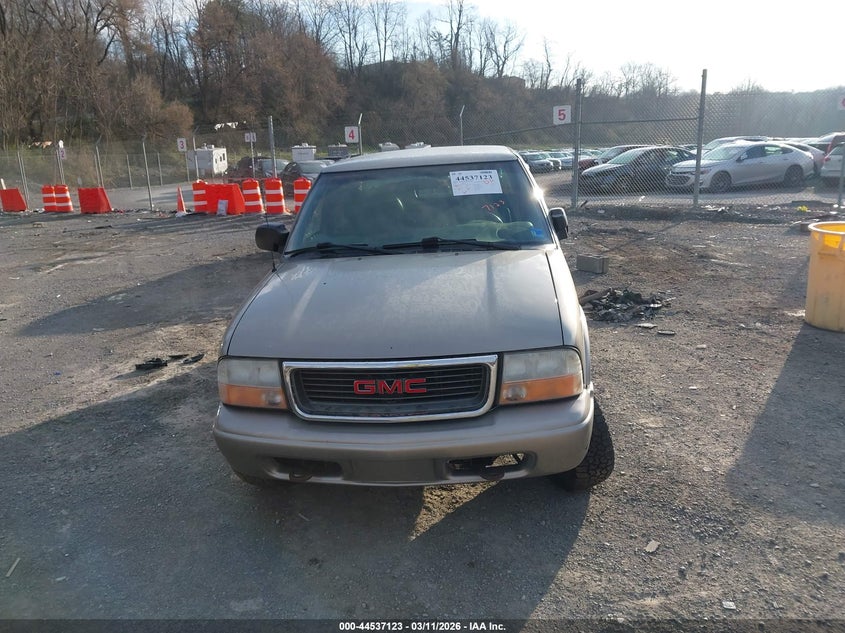 2002 GMC Sonoma Sls VIN: 1GTDT13W32K115102 Lot: 44537123