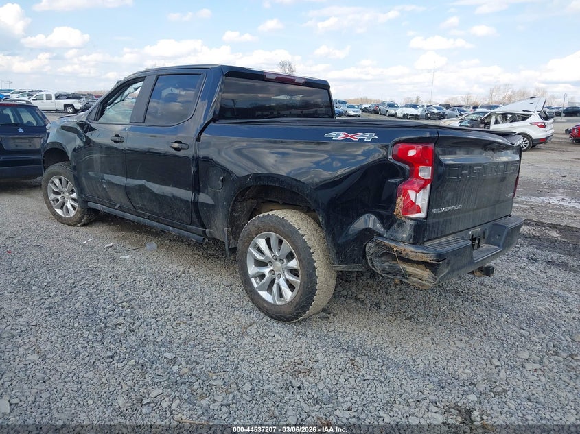 2021 Chevrolet Silverado 1500 4Wd Short Bed Custom