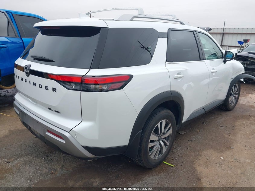 2025 Nissan Pathfinder Sl 4Wd