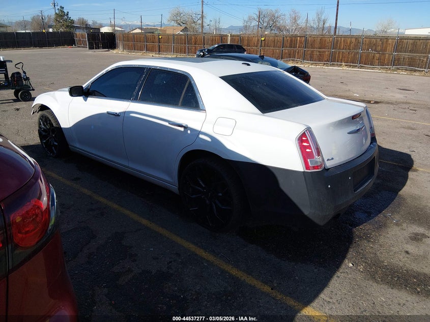 2013 Chrysler 300C Luxury Series Awd