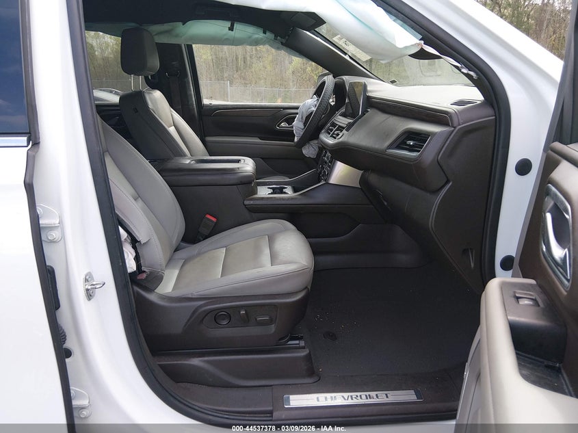 2023 Chevrolet Suburban 2Wd Lt