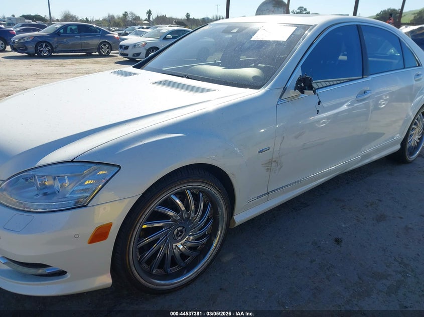 2012 Mercedes-Benz S 550 VIN: WDDNG7DB2CA421504 Lot: 44537381