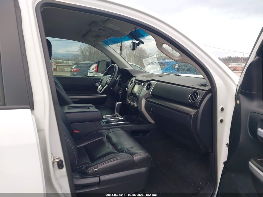 2017 Toyota Tundra Sr5 5.7L V8