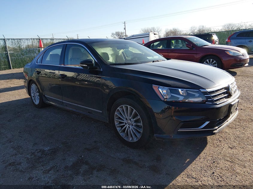 2017 VOLKSWAGEN PASSAT 1.8T SE
