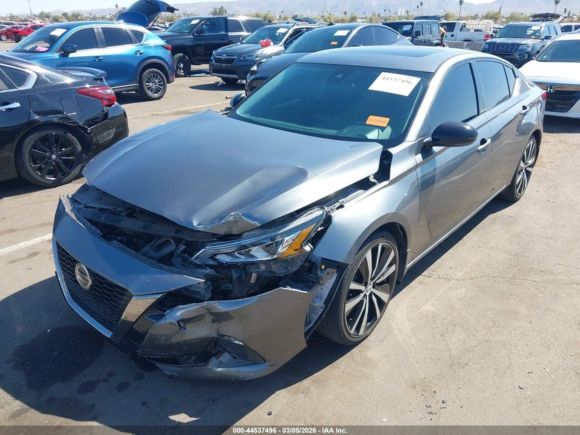 2020 Nissan Altima Sr Fwd