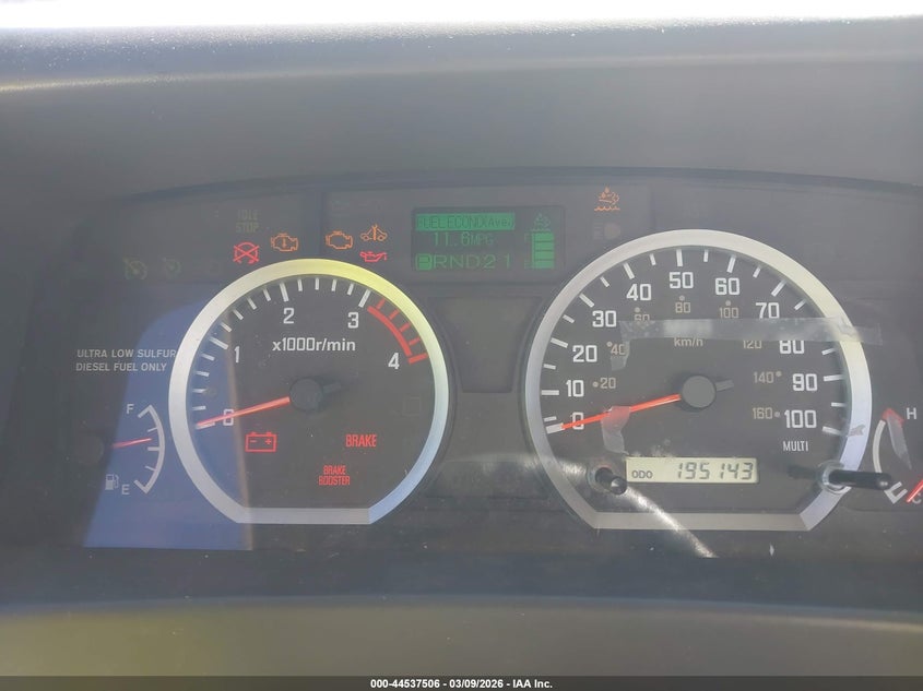 2017 ISUZU NPR HD DSL REG AT auction photo 5