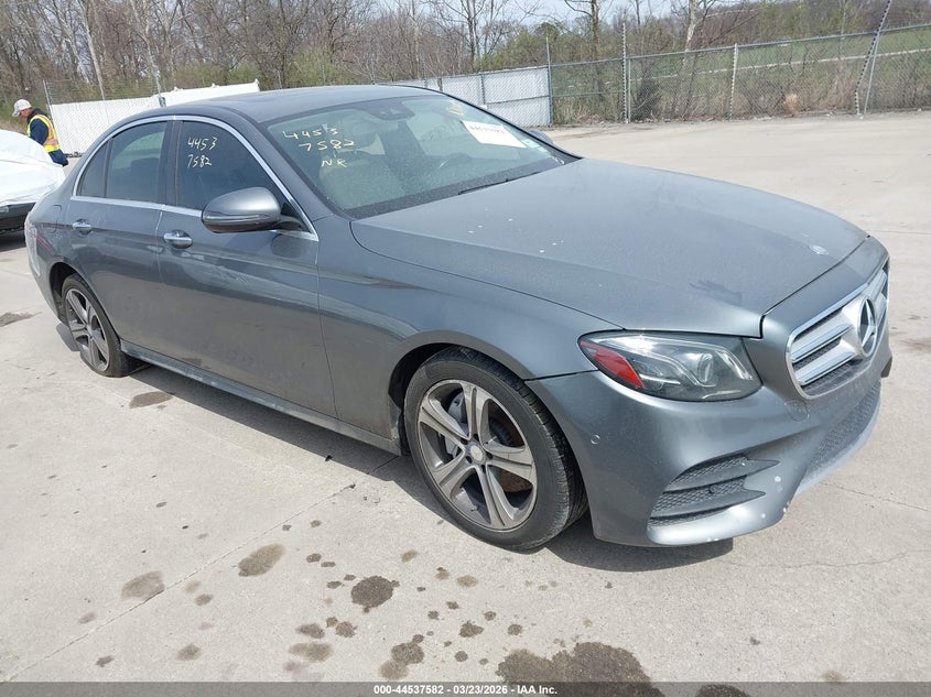 2017 Mercedes-Benz E 300 4Matic