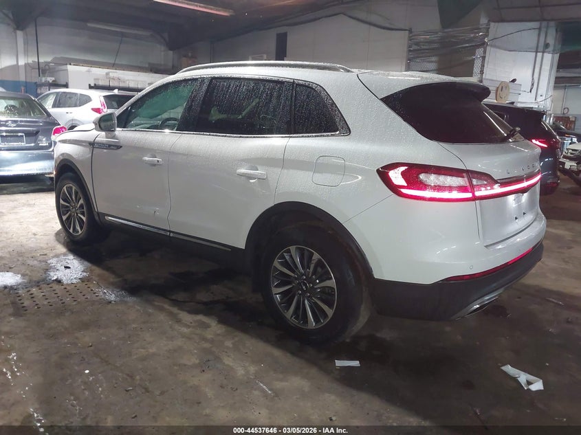 2023 Lincoln Nautilus Standard