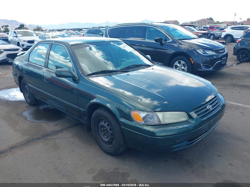 1999 Toyota Camry Le