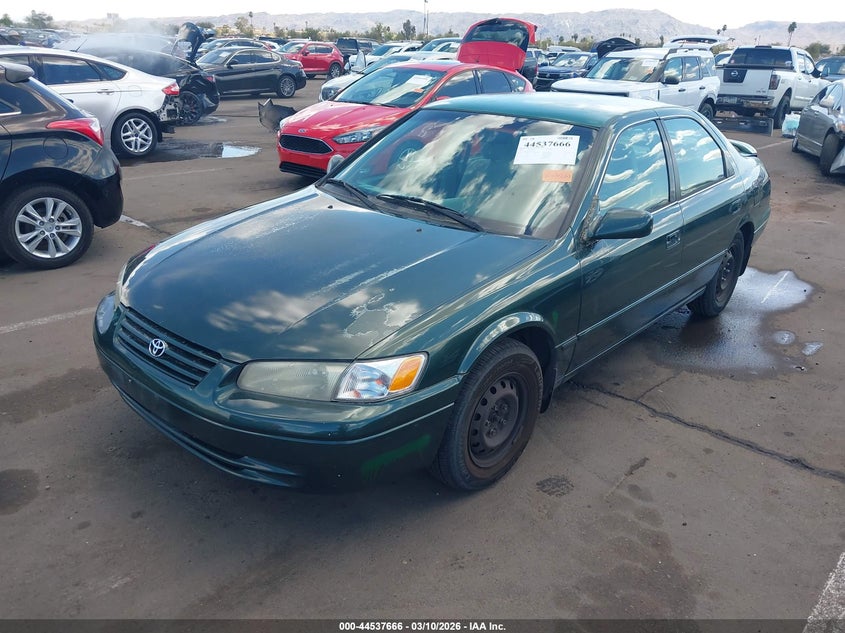 1999 Toyota Camry Le