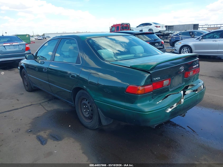 1999 Toyota Camry Le