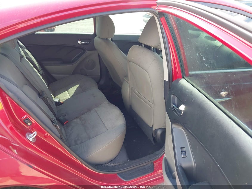 2016 KIA FORTE EX · Фото 8