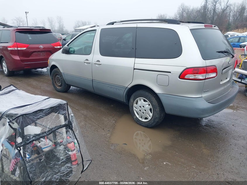 2002 Toyota Sienna Ce