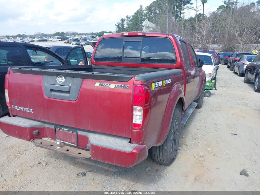 2015 Nissan Frontier Desert Runner