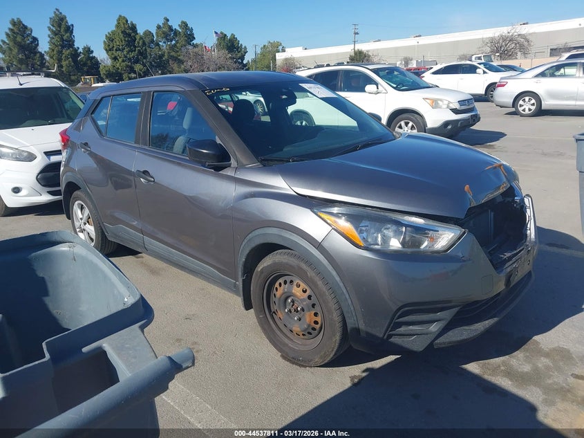 2020 Nissan Kicks S Xtronic Cvt