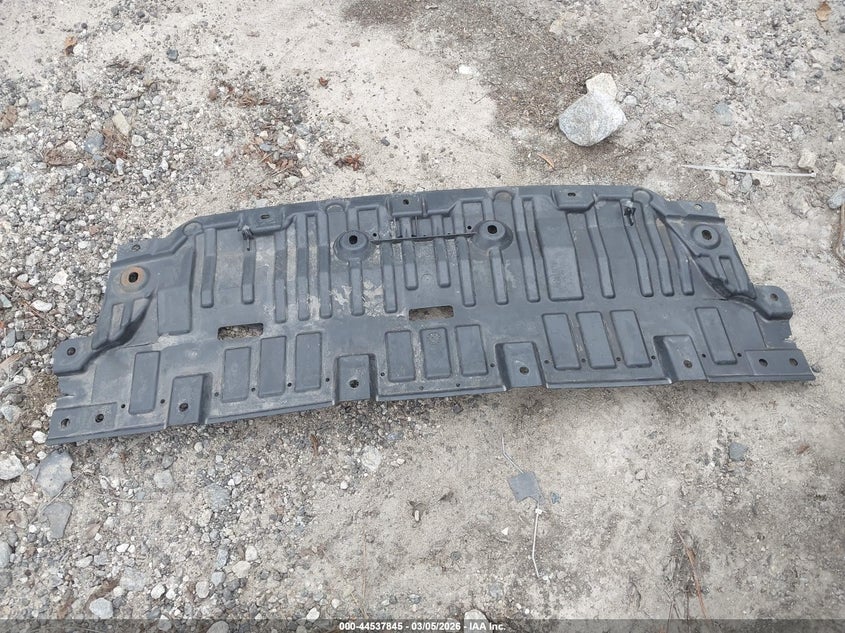 2017 Buick Lacrosse Essence VIN: 1G4ZP5SS0HU132965 Lot: 44537845