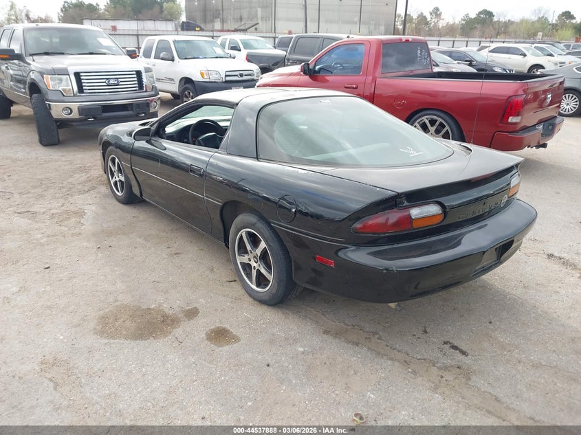 2002 Chevrolet Camaro