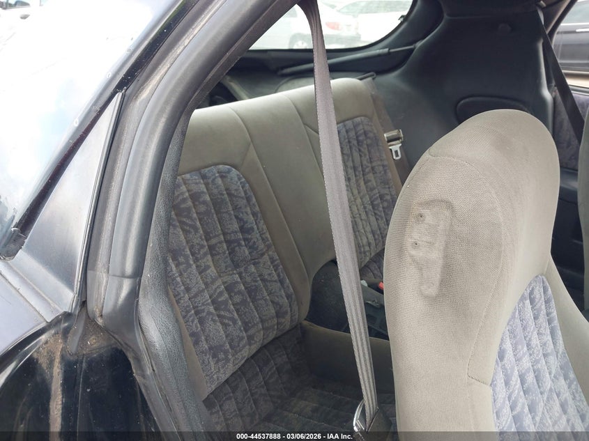 2002 Chevrolet Camaro VIN: 2G1FP22K522130950 Lot: 44537888