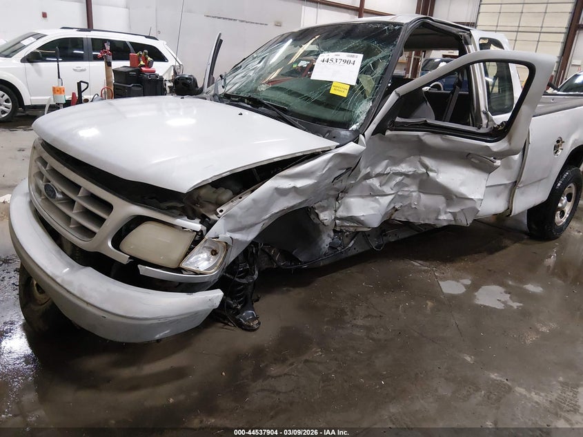 2001 Ford F-150 Xl/Xlt