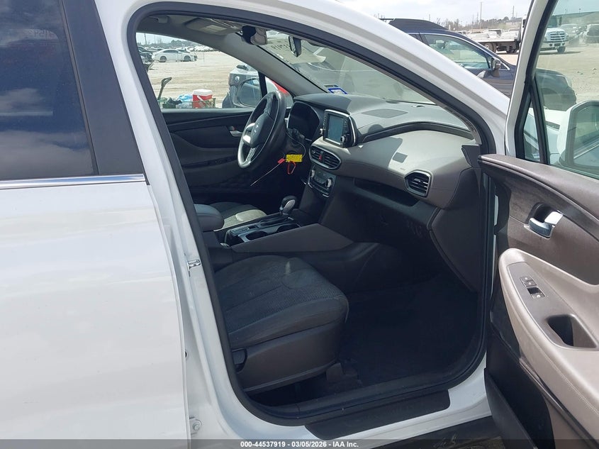 2020 Hyundai Santa Fe Se