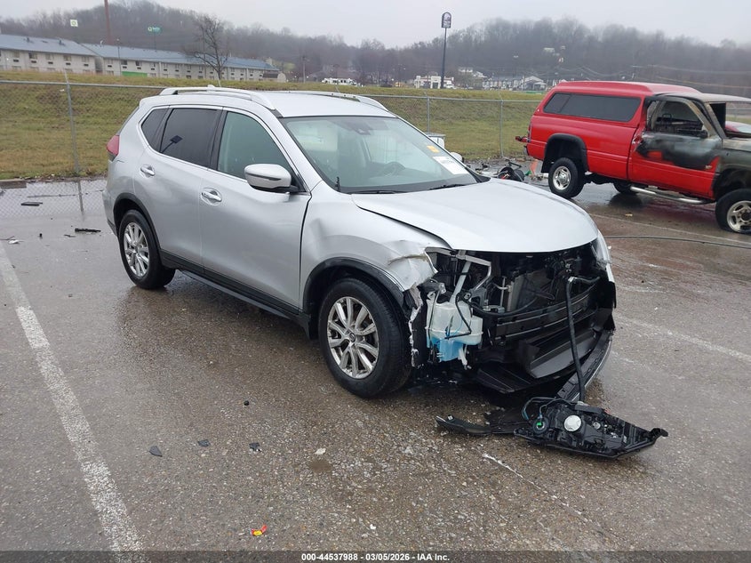 2019 Nissan Rogue Sv