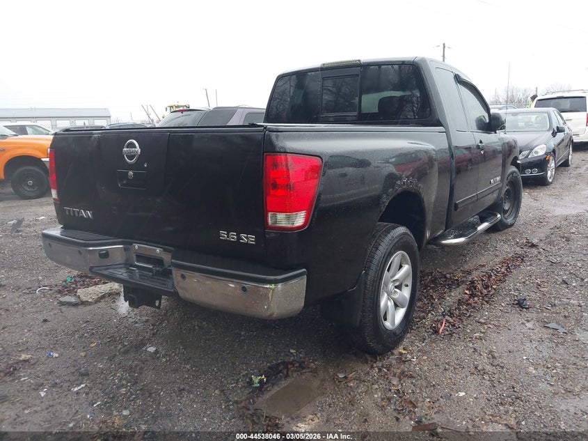 2010 Nissan Titan Se