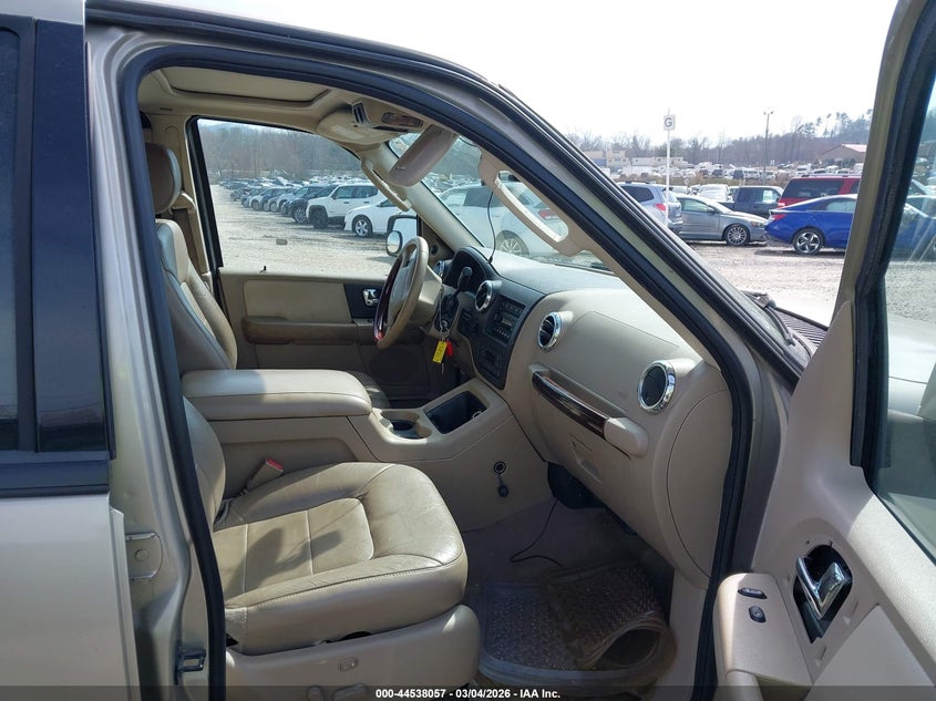 2005 Ford Expedition Limited