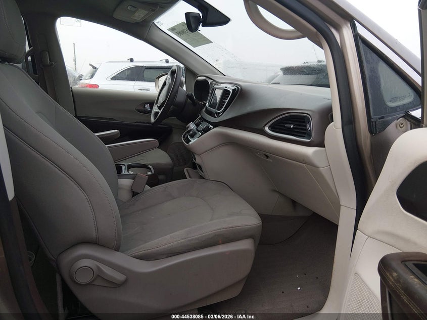 2018 Chrysler Pacifica Touring Plus