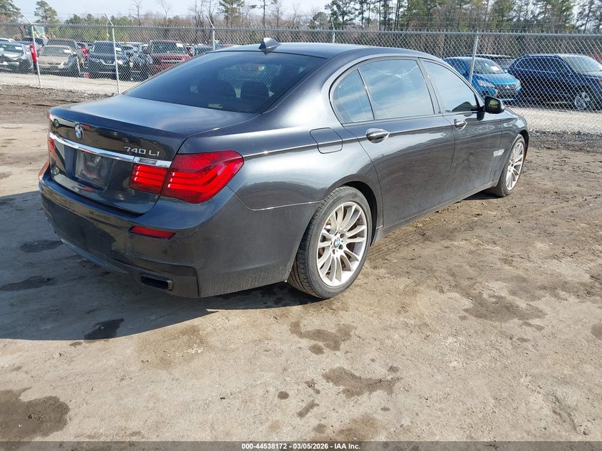 2014 BMW 740Li