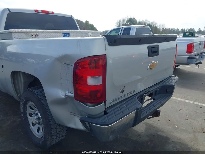 2011 CHEVROLET SILVERADO 1500 auction photo 6