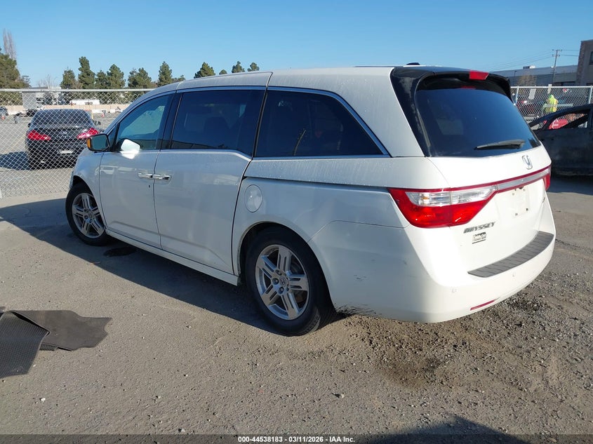 2012 Honda Odyssey 3.5 Touring/Touring Elite white Lot 111044538183 Vin 5FNRL5H94CB079905
