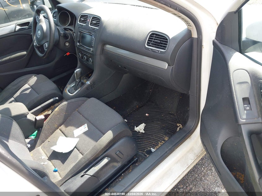 2012 Volkswagen Golf Tdi 4-Door