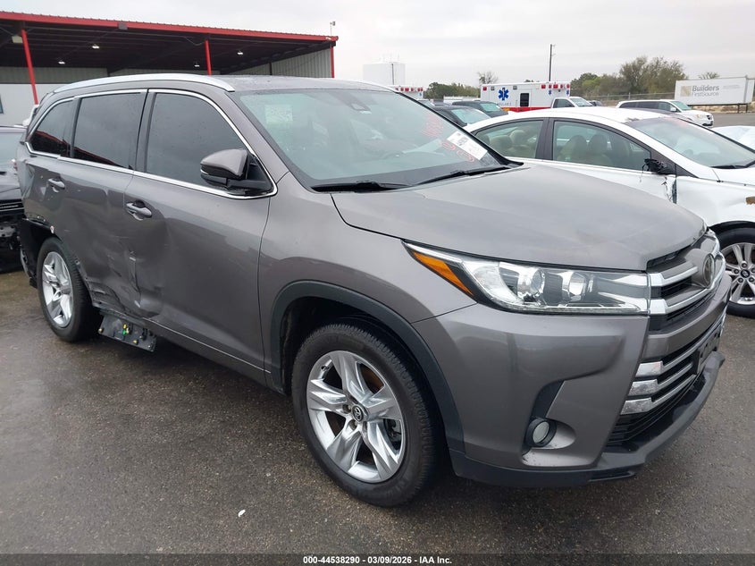 2018 Toyota Highlander Limited