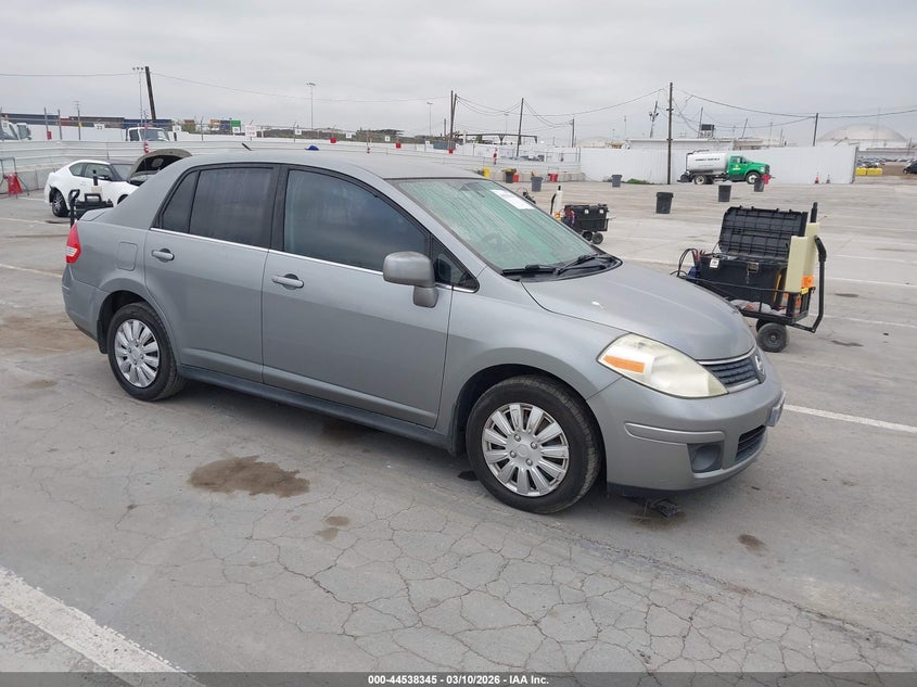 2009 Nissan Versa 1.8S