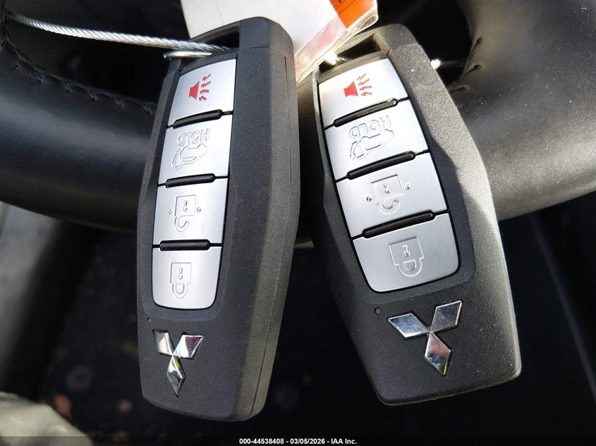 2024 Mitsubishi Outlander Se 2.5 2Wd/Se Black Edition S-Awc/Se Black Edition W/Pano Roof S-Awc VIN: JA4J3VA81RZ055797 Lot: 44538408