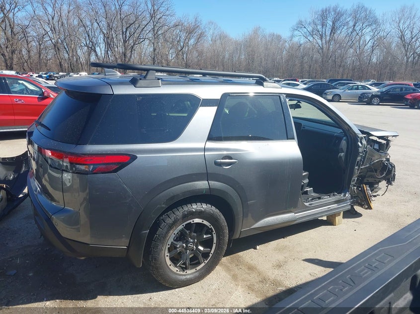 AtlanticExpress - Nissan Pathfinder