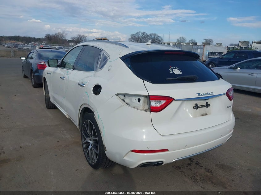 2017 Maserati Levante S