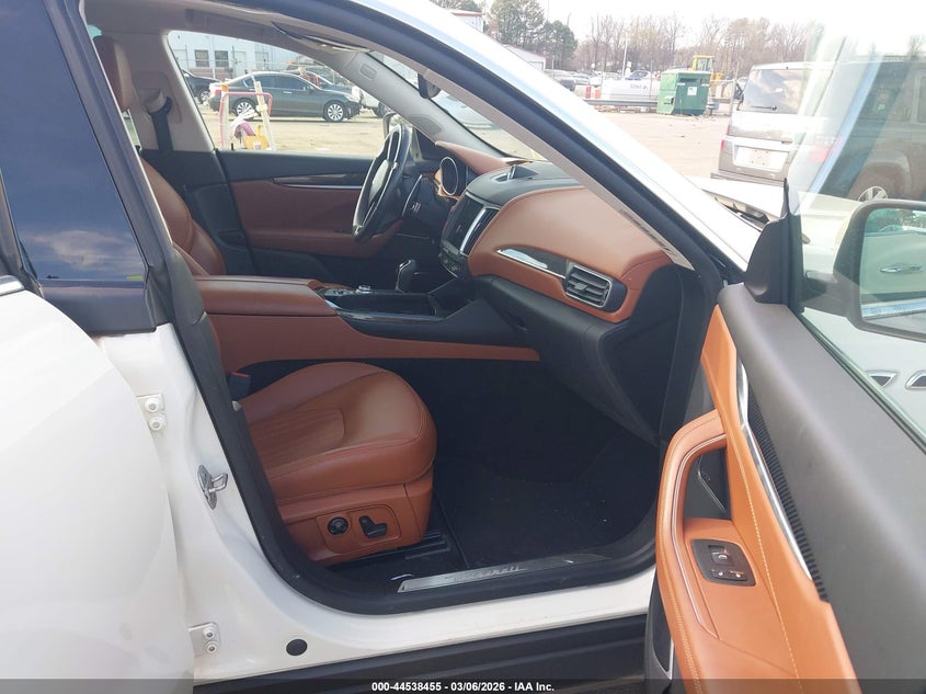 2017 Maserati Levante S