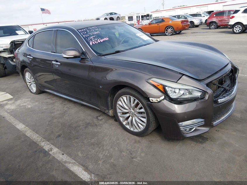 JN1BY1PP2GM631266 INFINITI Q70L Photo 1