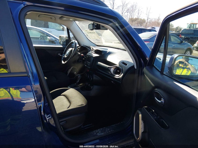 2016 Jeep Renegade Latitude