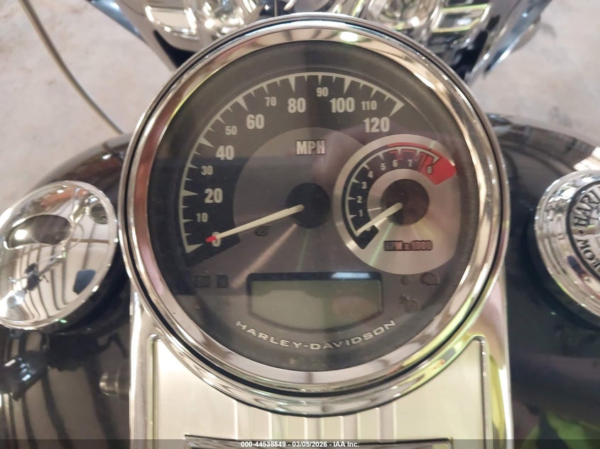 2012 Harley-Davidson Flhr Road King VIN: 1HD1FBM18CB645228 Lot: 44538549