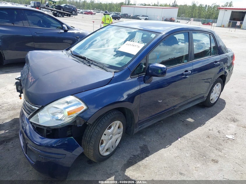 2010 Nissan Versa 1.8S