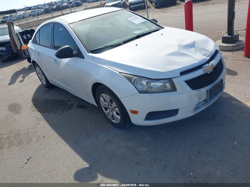 2013 Chevrolet Cruze Ls Auto