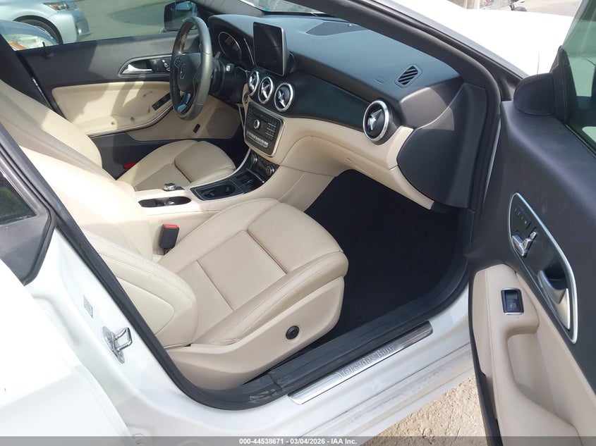 2019 Mercedes-Benz Cla 250